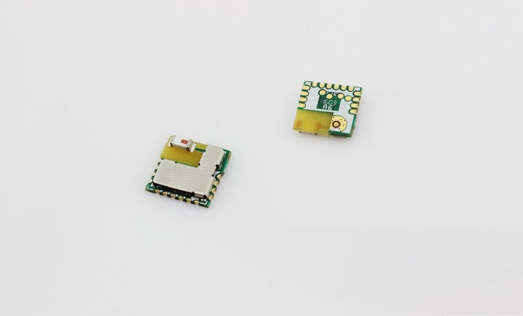 �{���o��ģ�K